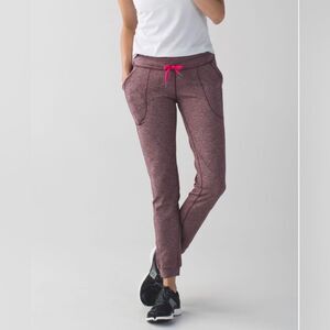 Lululemon Heathered Bordeaux Drama Bon Bon Base Runner III Pants Size 8